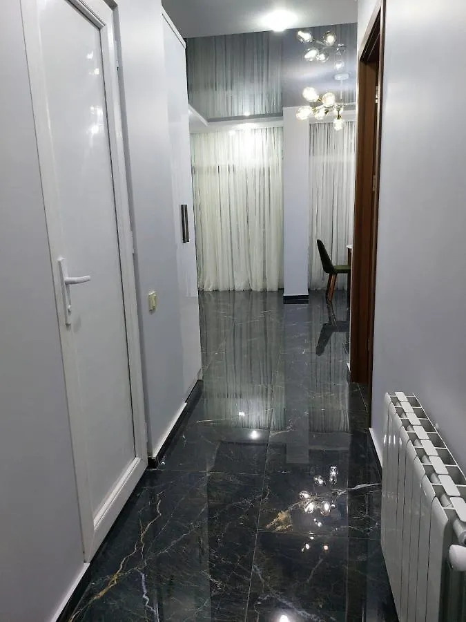 Apartment Sherif Ximshiaahvilis 47 A Gamziri باتومي