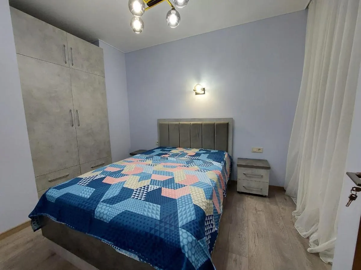 Apartment Sherif Ximshiaahvilis 47 A Gamziri باتومي