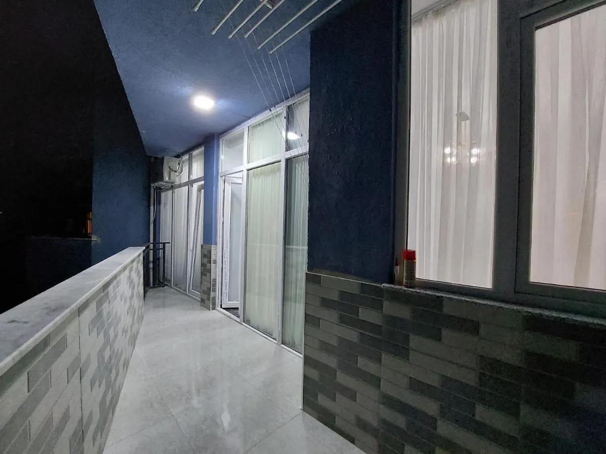 Apartment Sherif Ximshiaahvilis 47 A Gamziri باتومي