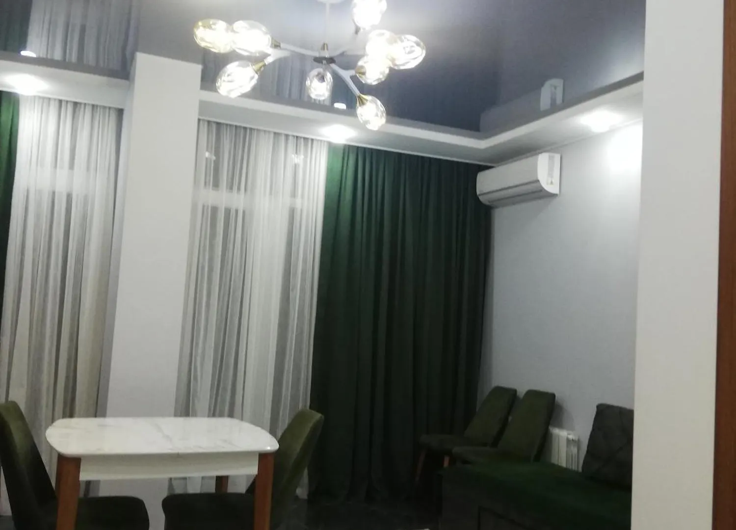 Apartment Sherif Ximshiaahvilis 47 A Gamziri باتومي جورجيا