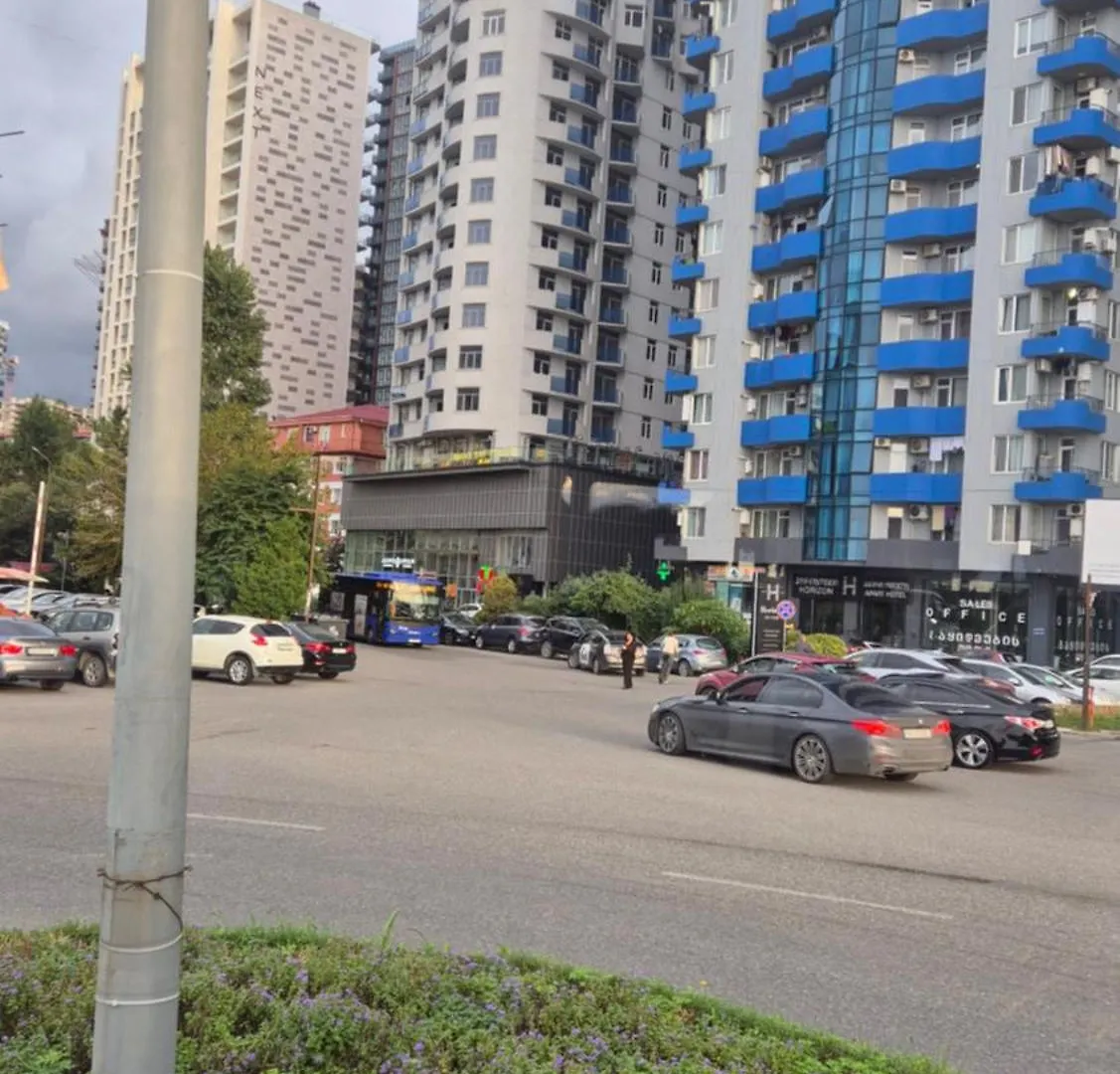 Apartment Sherif Ximshiaahvilis 47 A Gamziri باتومي